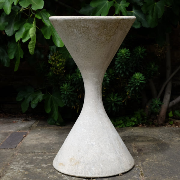 Very Large Willy Guhl Diabolo Planter